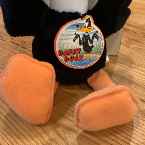 1987 Daffy, duck, plush 13 inches - Picture 3 of 7